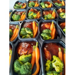 Filet de pintadeau sauce...